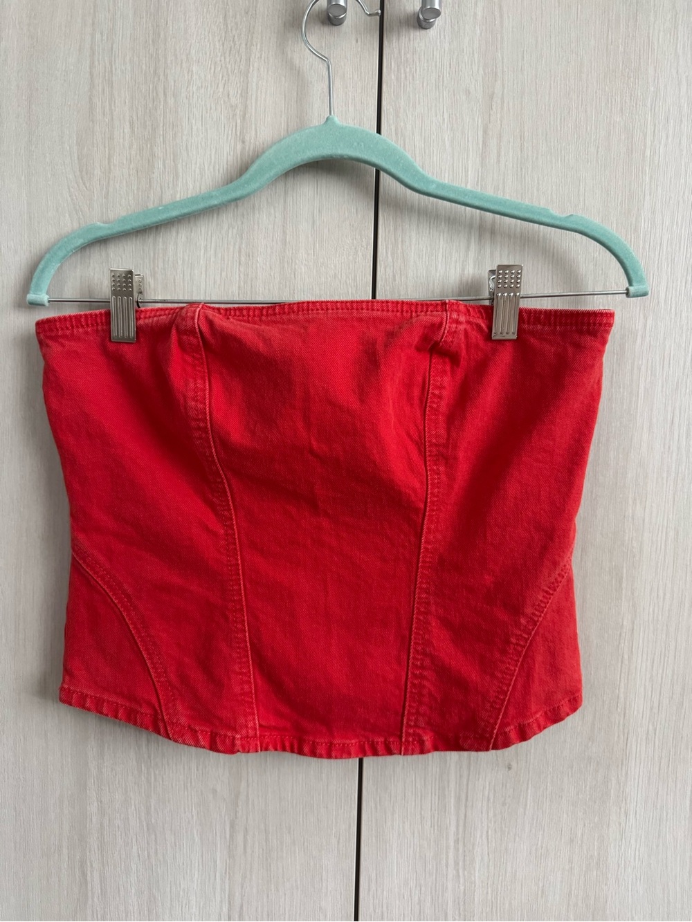 Universal Thread Red Strapless Crop Top Jean Sz 4 NWT